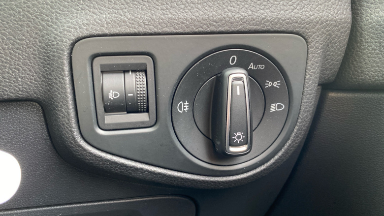 Volkswagen Golf SV 1.4 TSI SE 5dr Petrol Hatchback